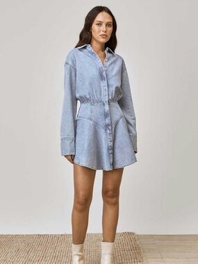 MøN RENN Light Blue Denim Button-Up Shirt